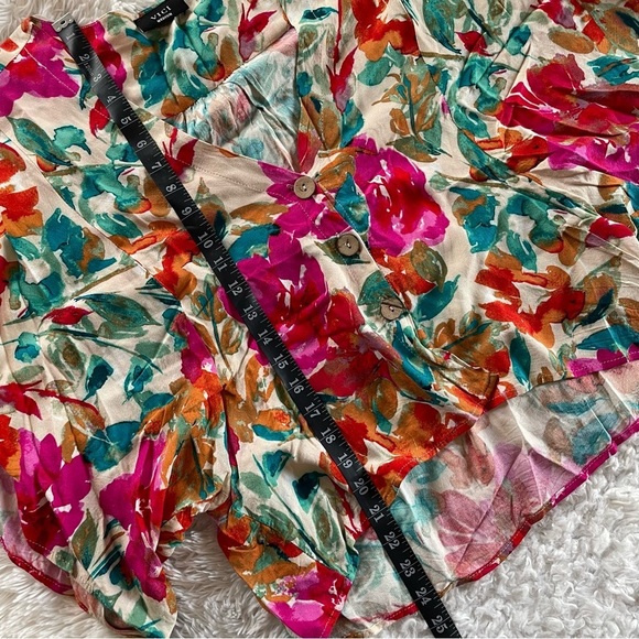 Vici Tropicana Floral Kimono Top, size medium - Picture 10 of 12